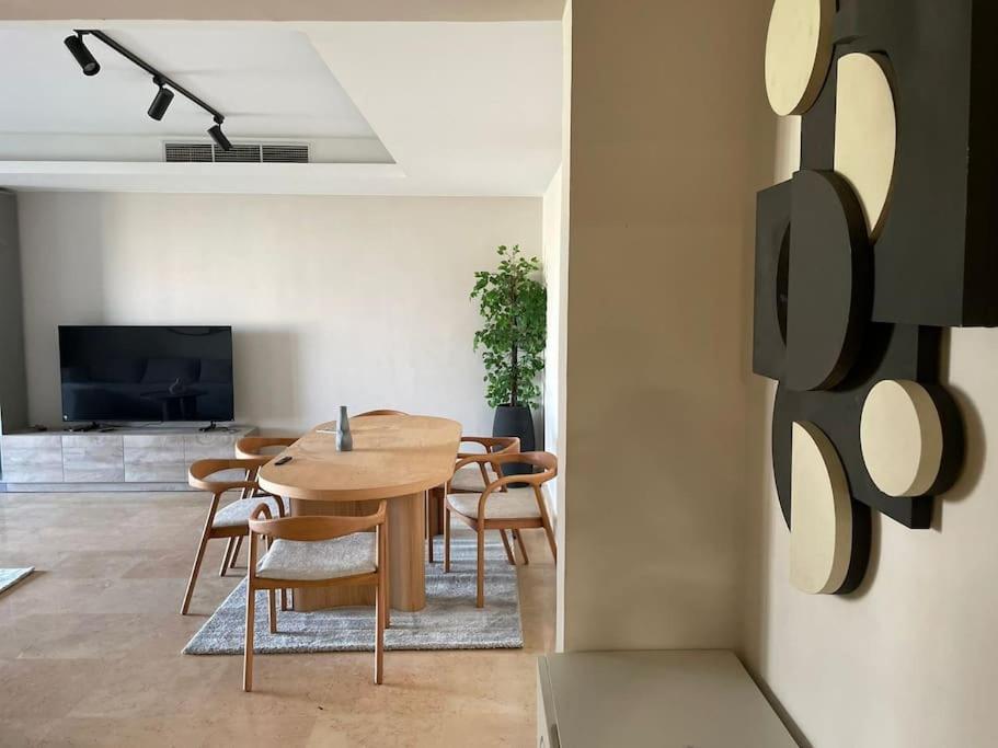 Apartment In Festival
