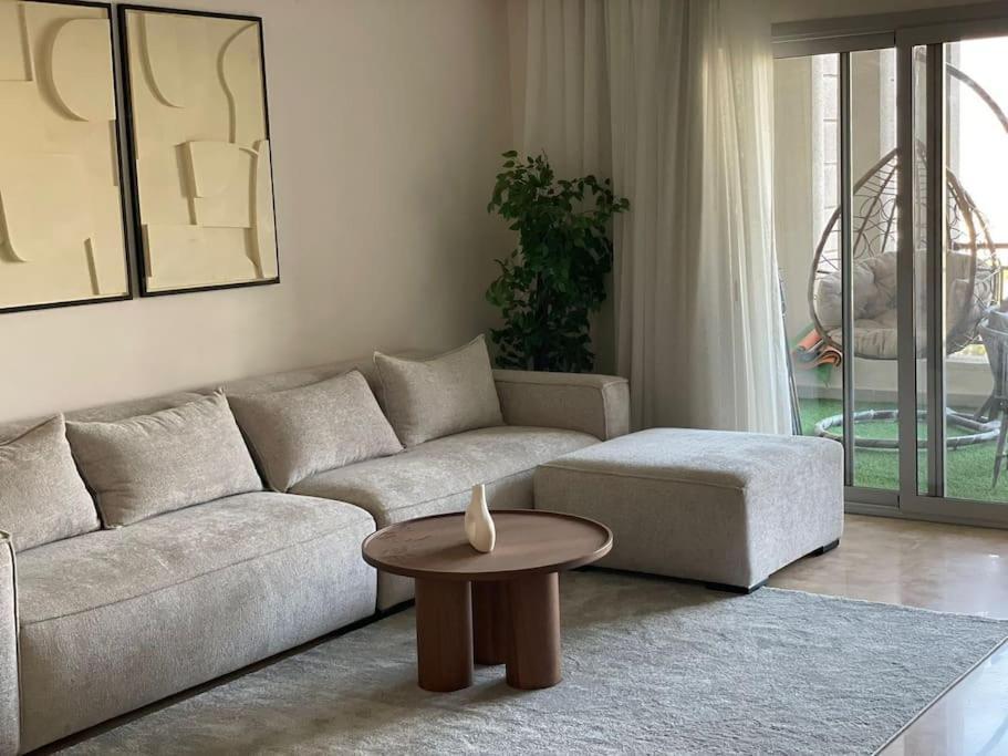 Apartment In Festival